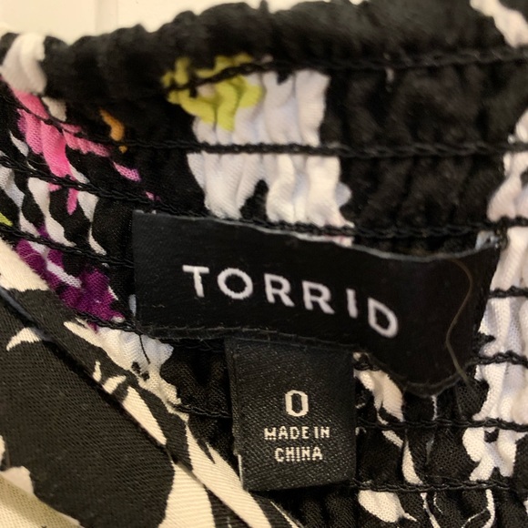 Torrid Floral Fun Skirt - Picture 2 of 5